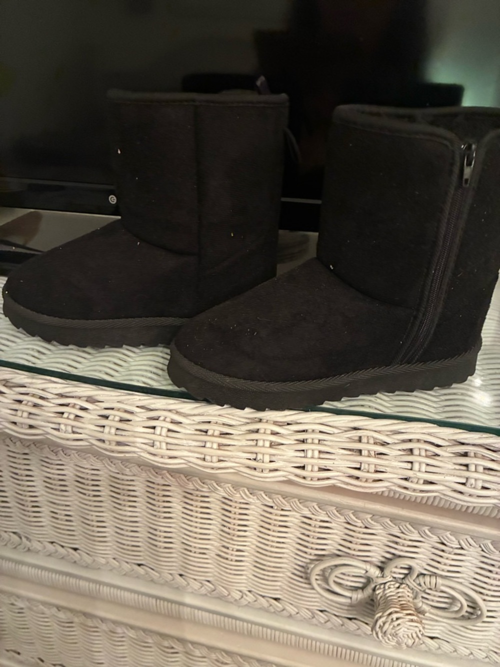 Black Short Winter Boots